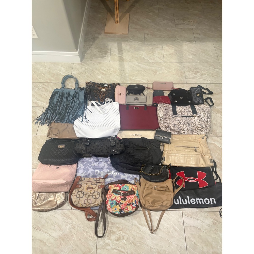 Michael Kors, Kate Spade, Fossil Purse & Wallet 30 Pieces Wholesale Reseller Box - Picture 8 of 10